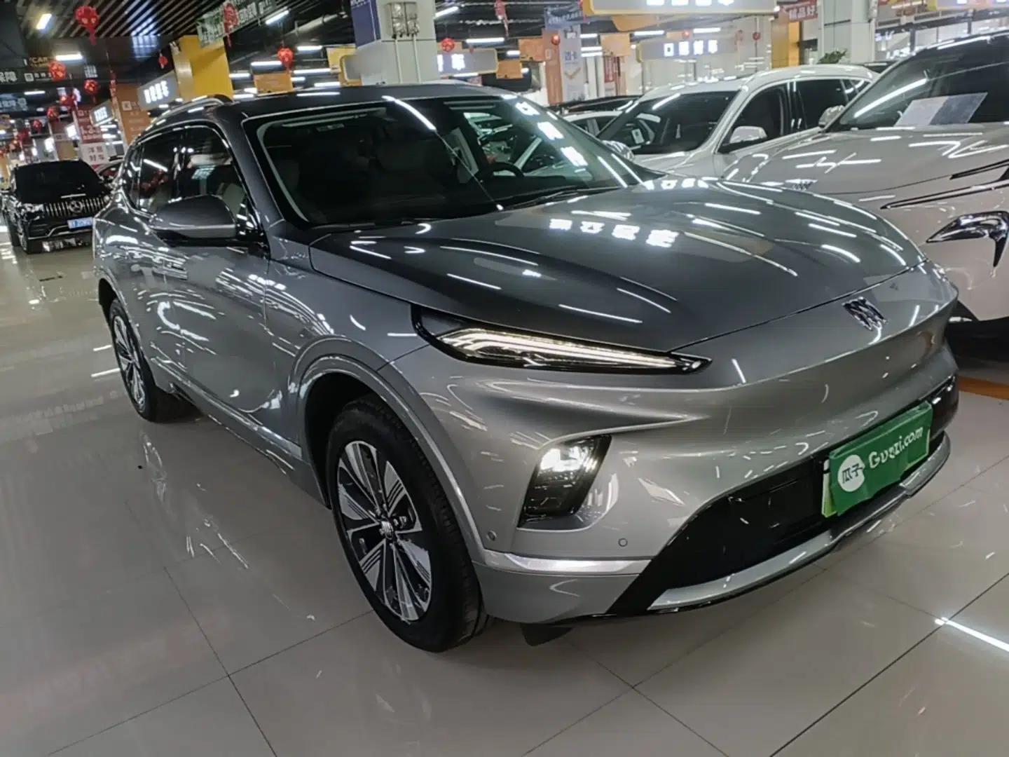 Buick E5 2025 Model 620KM Prestige Edition — миниатюра 3