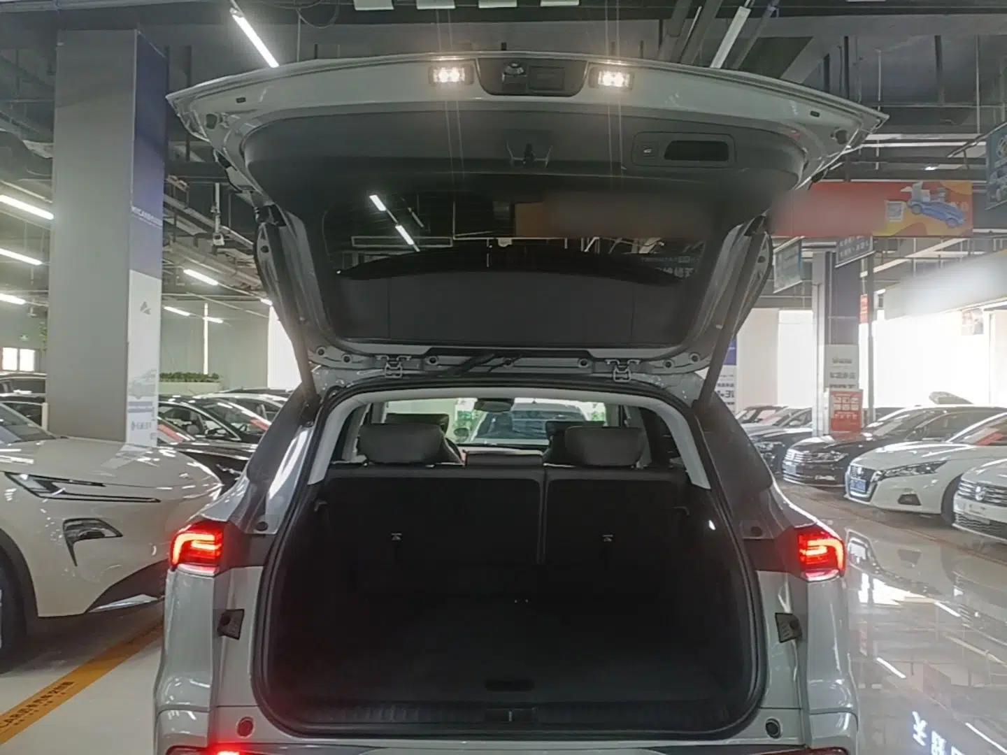 Buick E5 2025 Model 620KM Prestige Edition — миниатюра 27