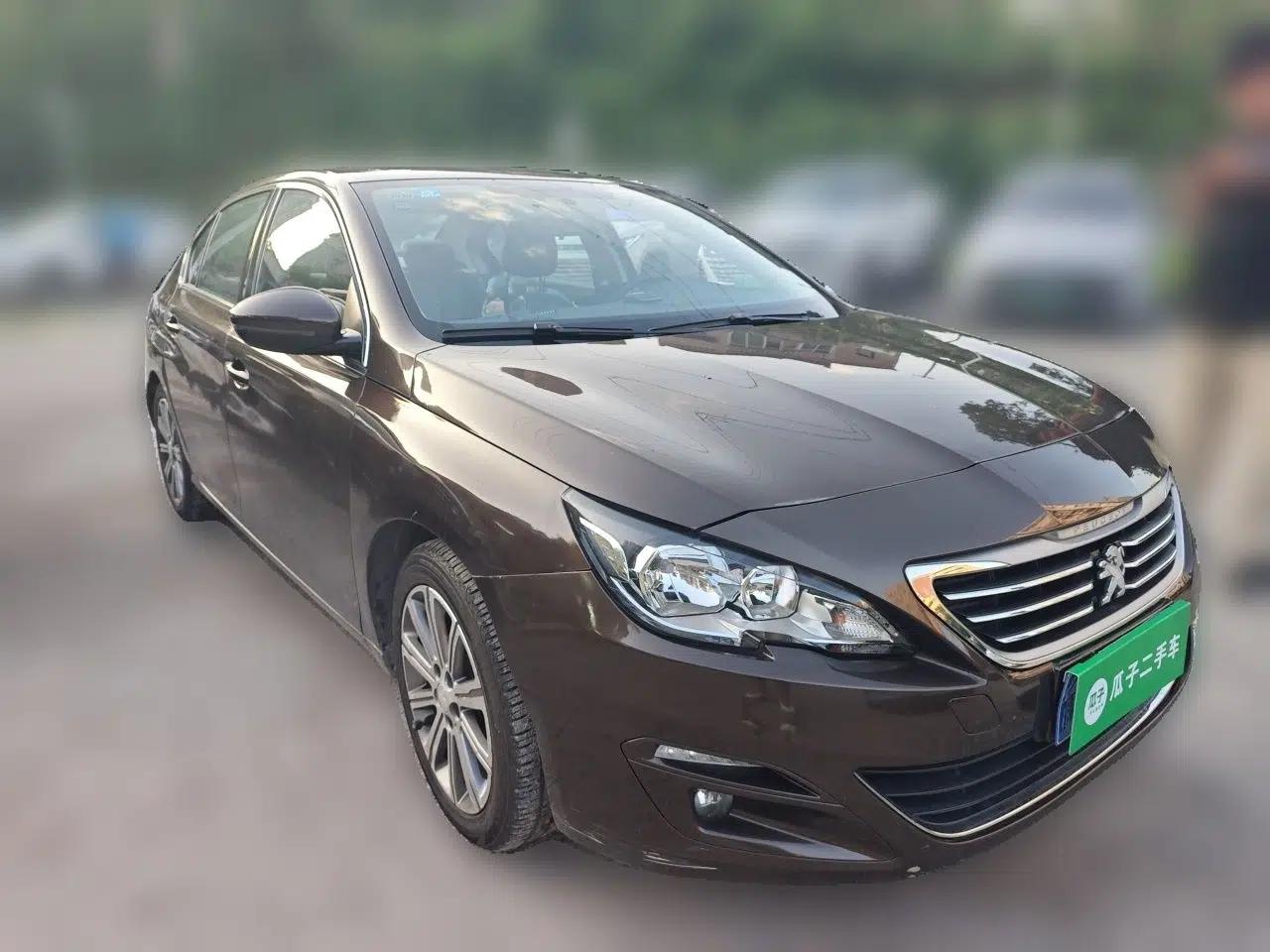 Peugeot 408 2015 1.2T Automatic Luxury Edition — миниатюра 3