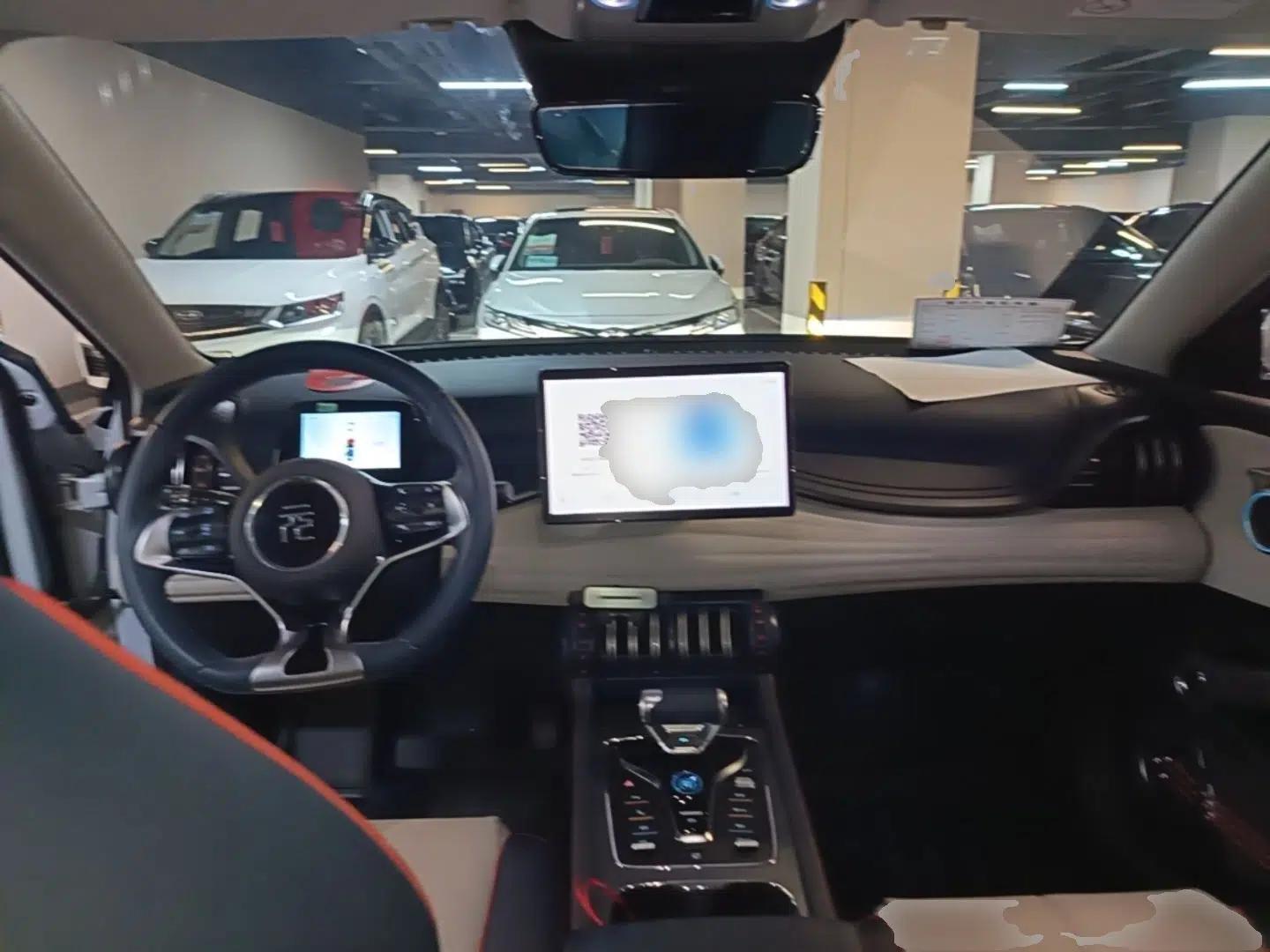 BYD Yuan PLUS 2022 510 km Flagship Version — миниатюра 17