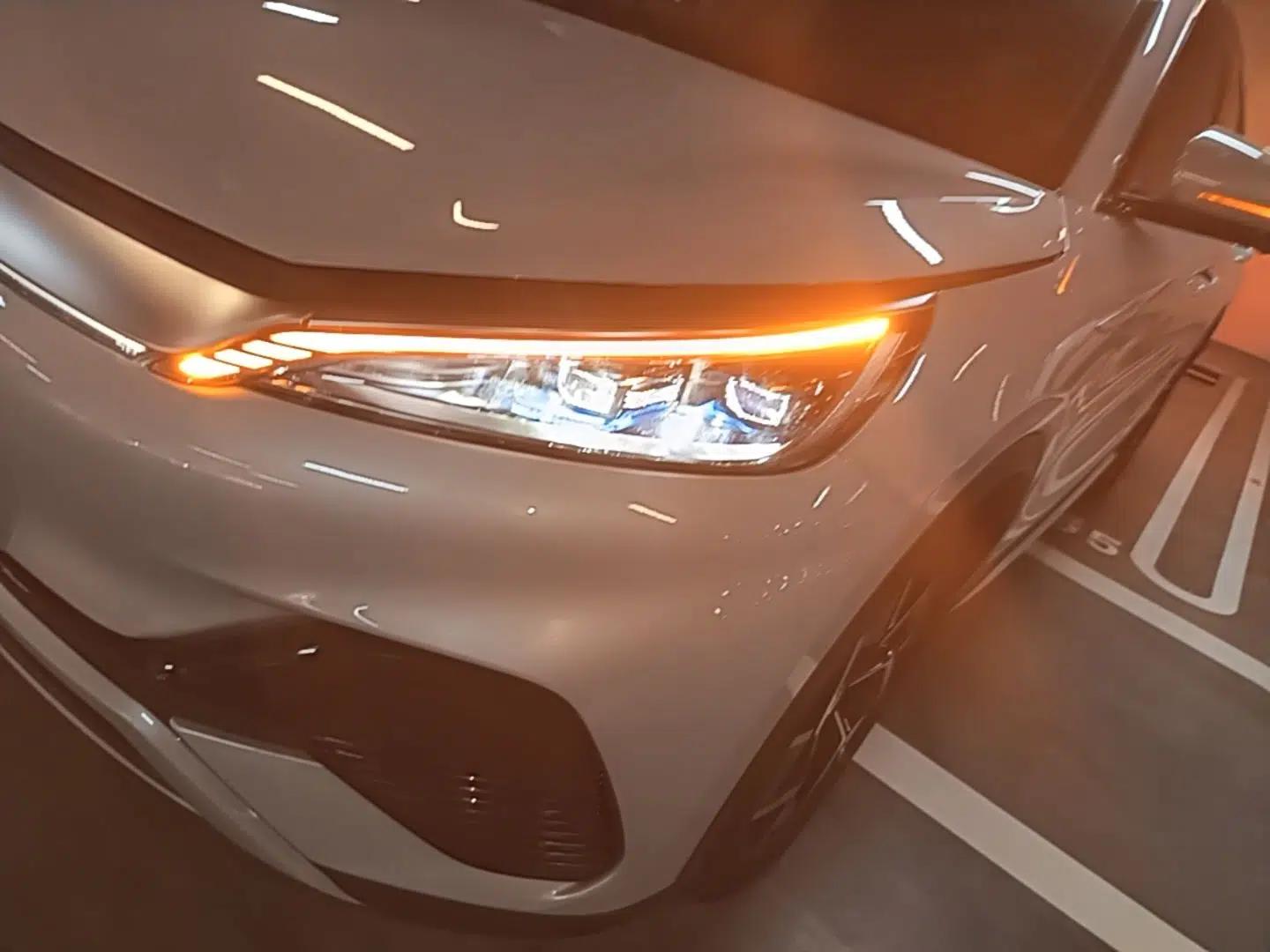 BYD Yuan PLUS 2022 510 km Flagship Version — миниатюра 8