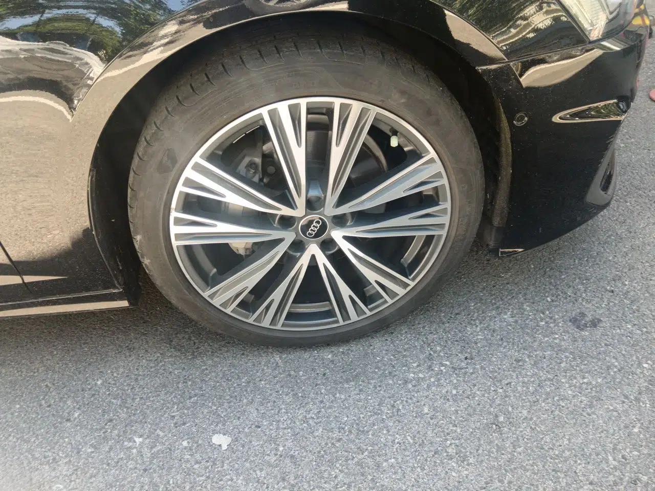 Audi A6L 2022 45 TFSI quattro Prestige Dynamic Edition — миниатюра 8