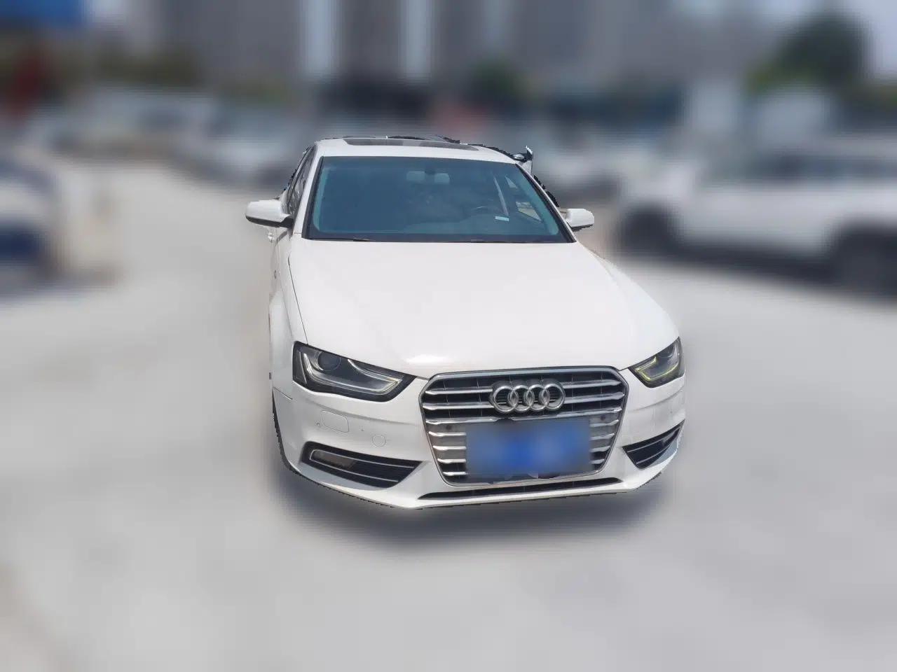 Audi A4L 2013 35 TFSI Automatic Comfort Model — миниатюра 2