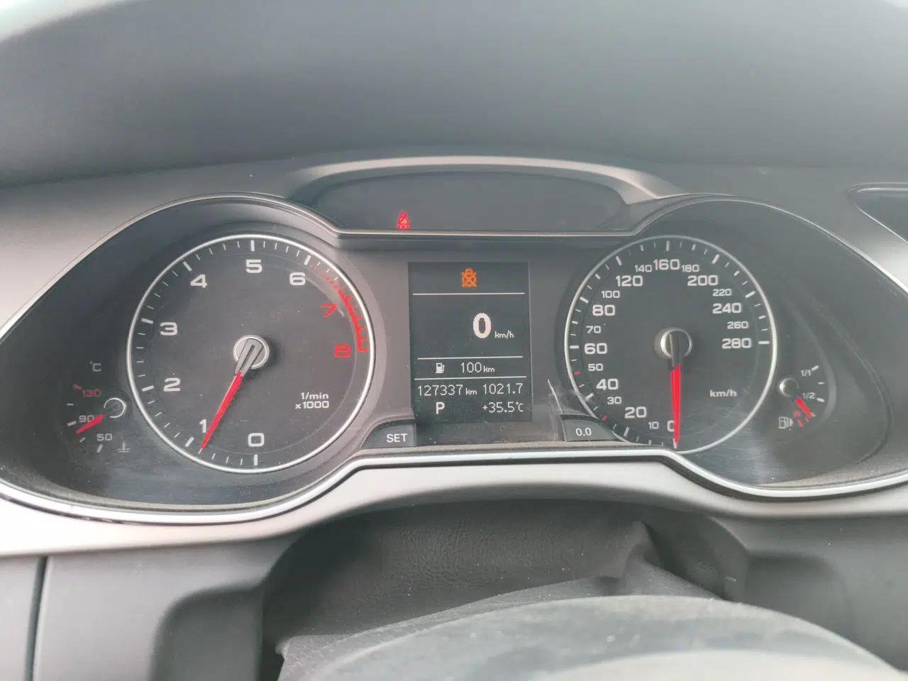 Audi A4L 2013 35 TFSI Automatic Comfort Model — миниатюра 11