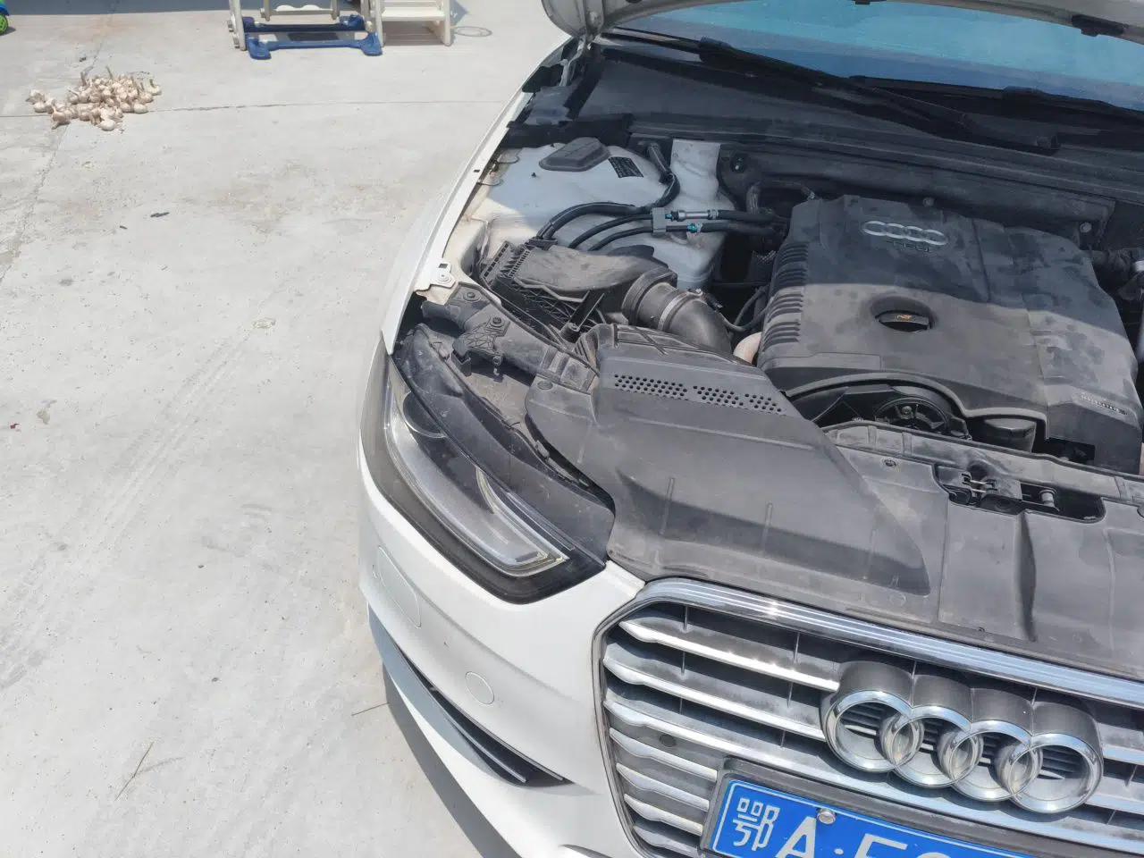 Audi A4L 2013 35 TFSI Automatic Comfort Model — миниатюра 7