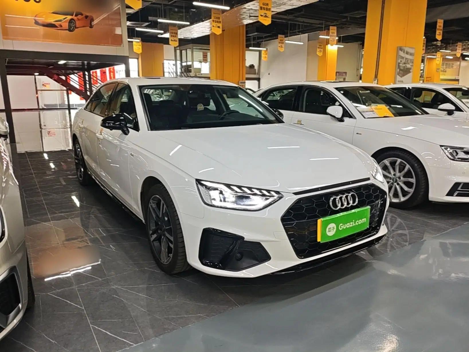 Audi A4L 2022 40 TFSI Luxury Dynamic Model — миниатюра 3