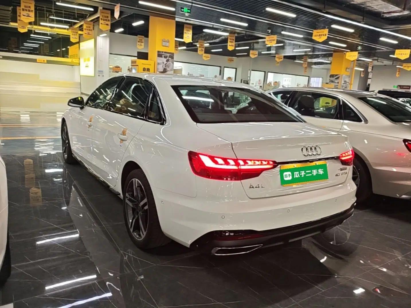Audi A4L 2022 40 TFSI Luxury Dynamic Model — миниатюра 4