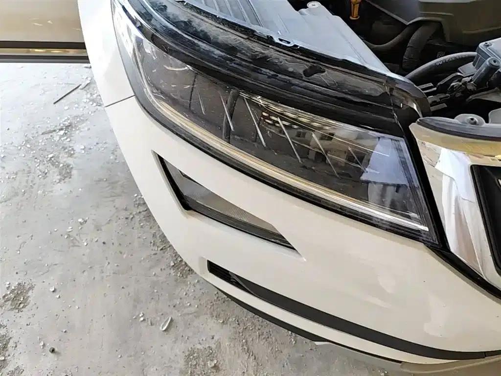 2020 Skoda Kodiaq TSI330 7-seater 2WD Luxury Edition — миниатюра 13