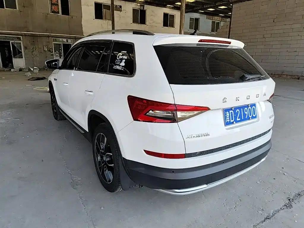 2020 Skoda Kodiaq TSI330 7-seater 2WD Luxury Edition — миниатюра 9