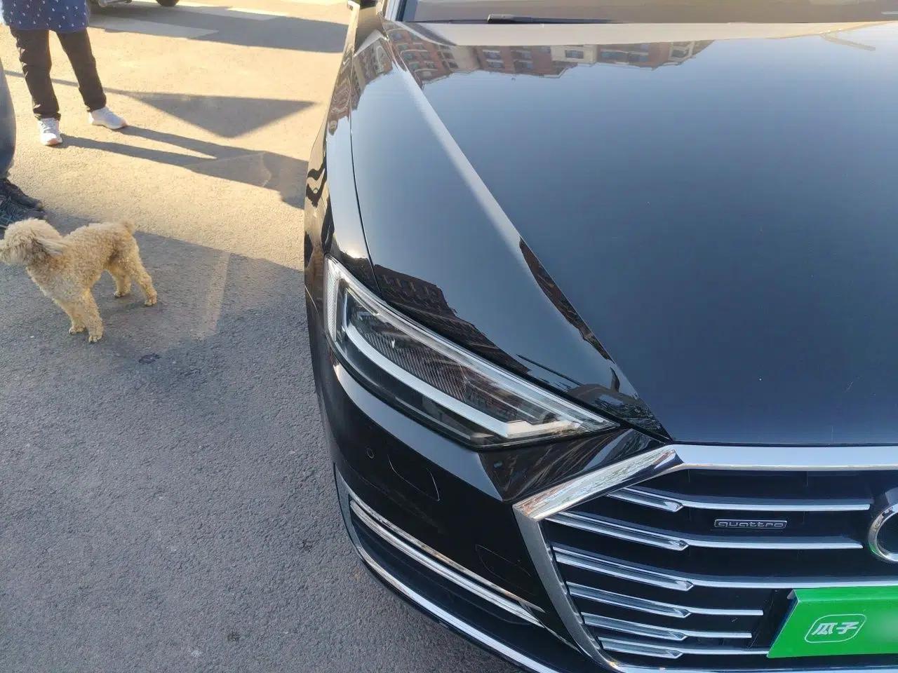 Audi A8 2018 A8L 55 TFSI quattro Launch Edition Elite Model — миниатюра 7