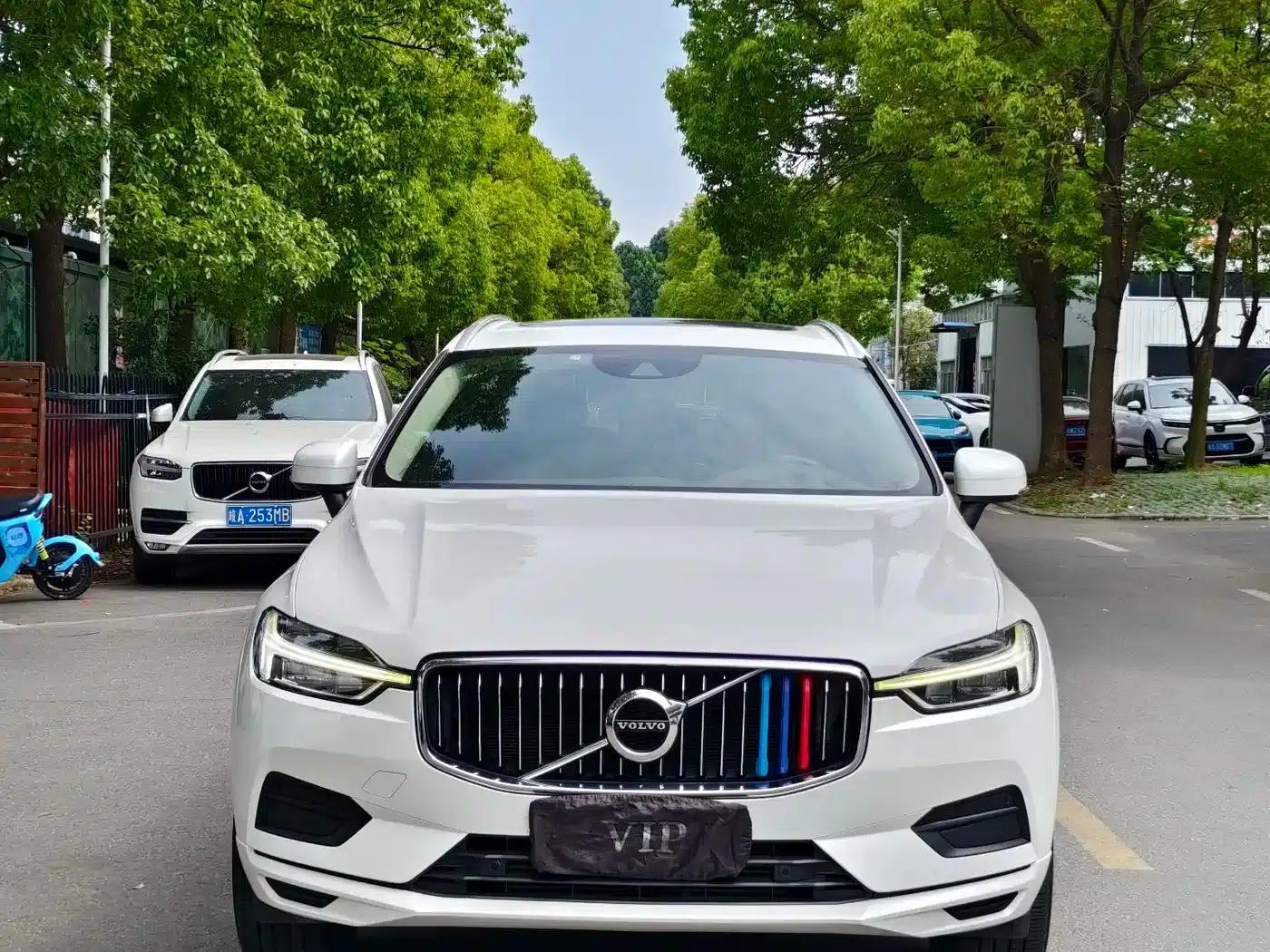 Volvo XC60 2019 T5 AWD Smart Edition (China VI Emission Standard) — миниатюра 1