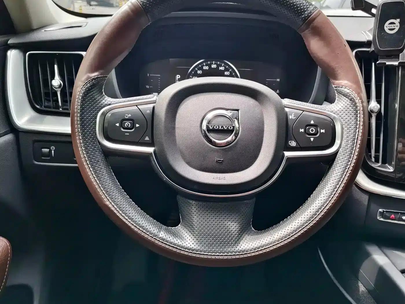 Volvo XC60 2019 T5 AWD Smart Edition (China VI Emission Standard) — миниатюра 11