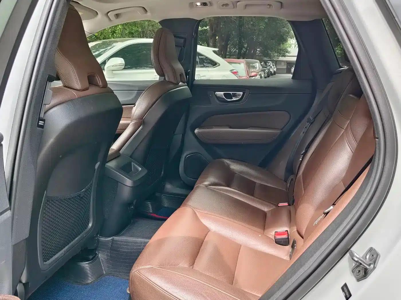 Volvo XC60 2019 T5 AWD Smart Edition (China VI Emission Standard) — миниатюра 8