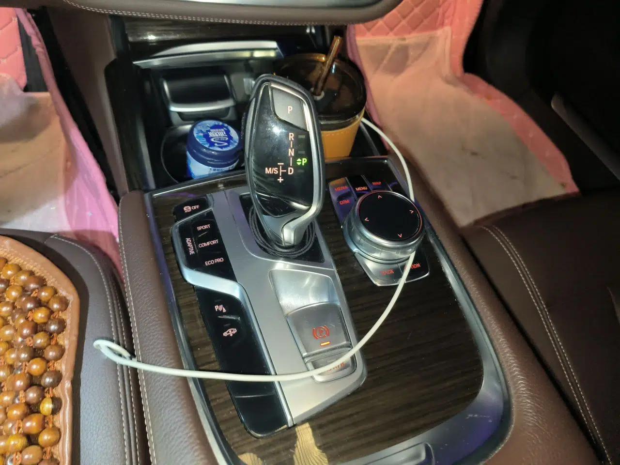 BMW 7 Series 2016 730Li Leading Model — миниатюра 14