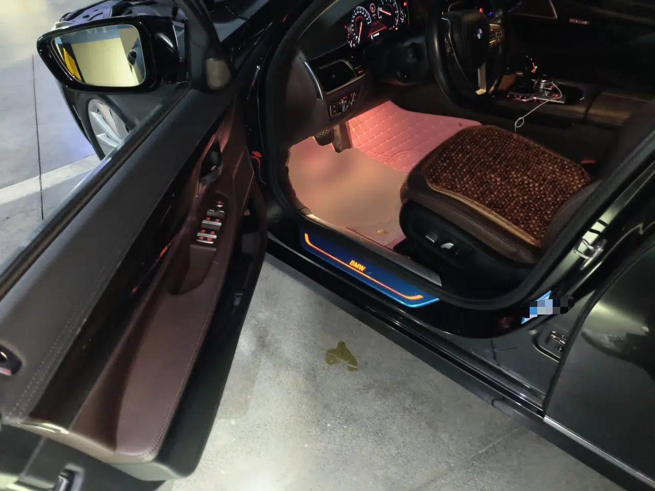 BMW 7 Series 2016 730Li Leading Model — миниатюра 16