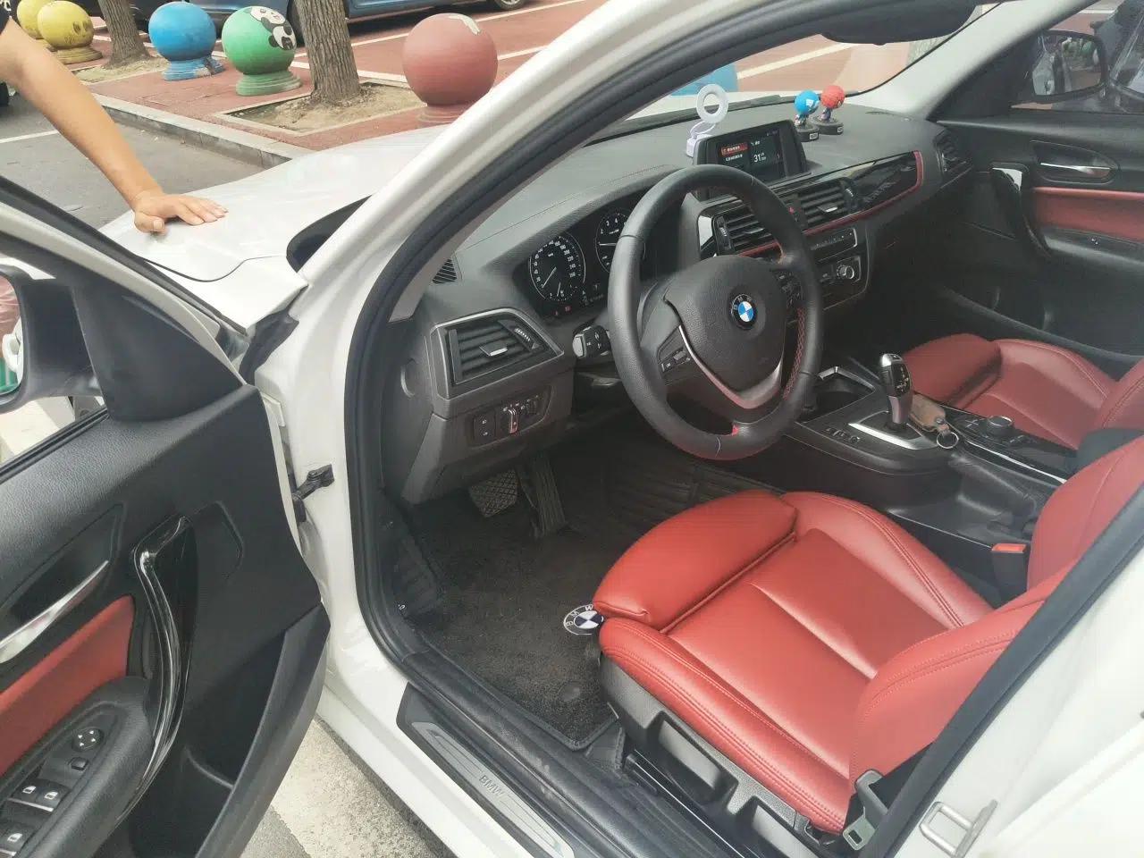 BMW 1 Series 2018 118i Sport Design Package — миниатюра 16