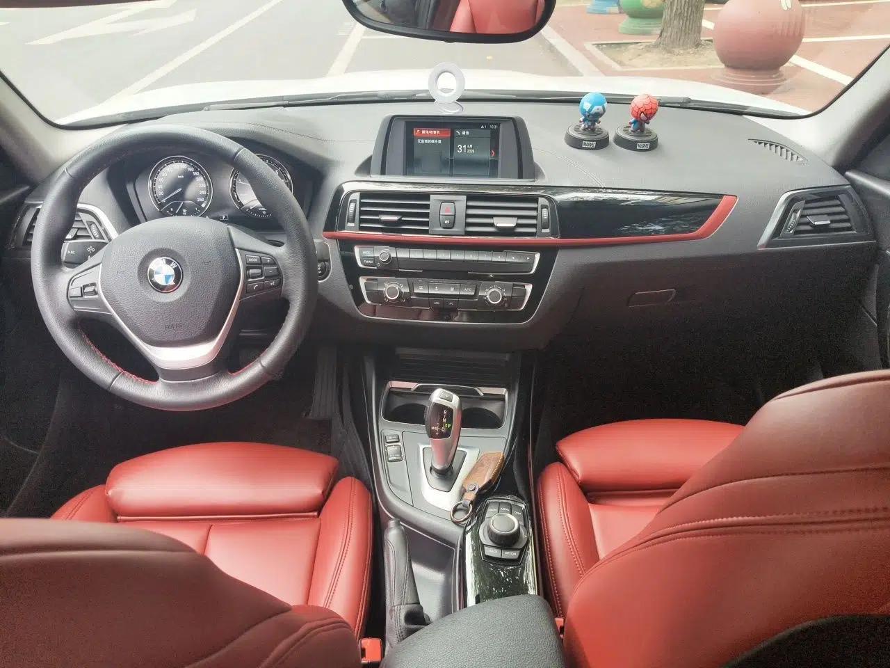 BMW 1 Series 2018 118i Sport Design Package — миниатюра 9