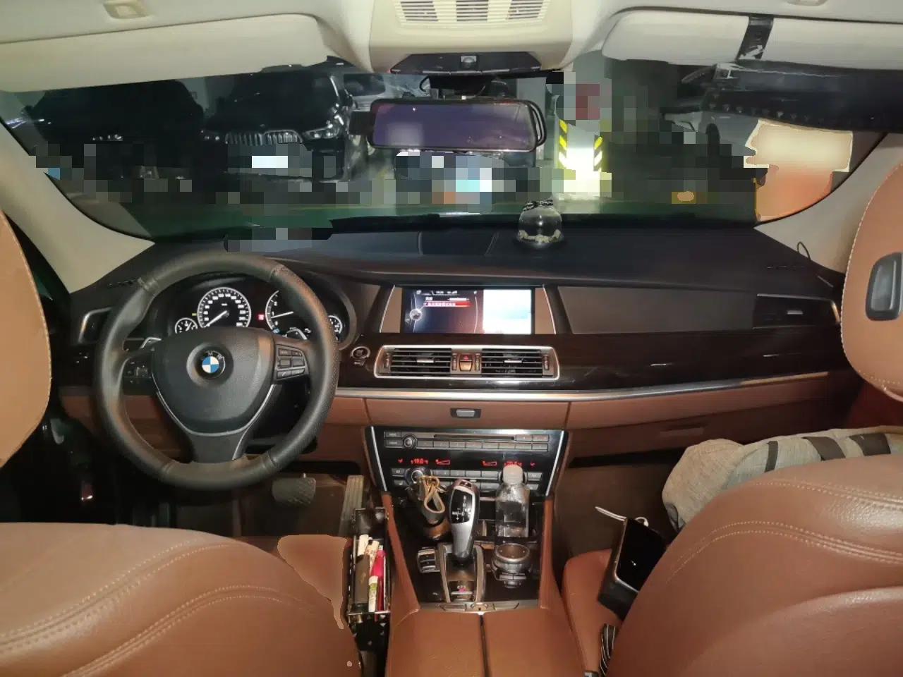 BMW 5 Series GT 2015 535i Leading Model — миниатюра 9