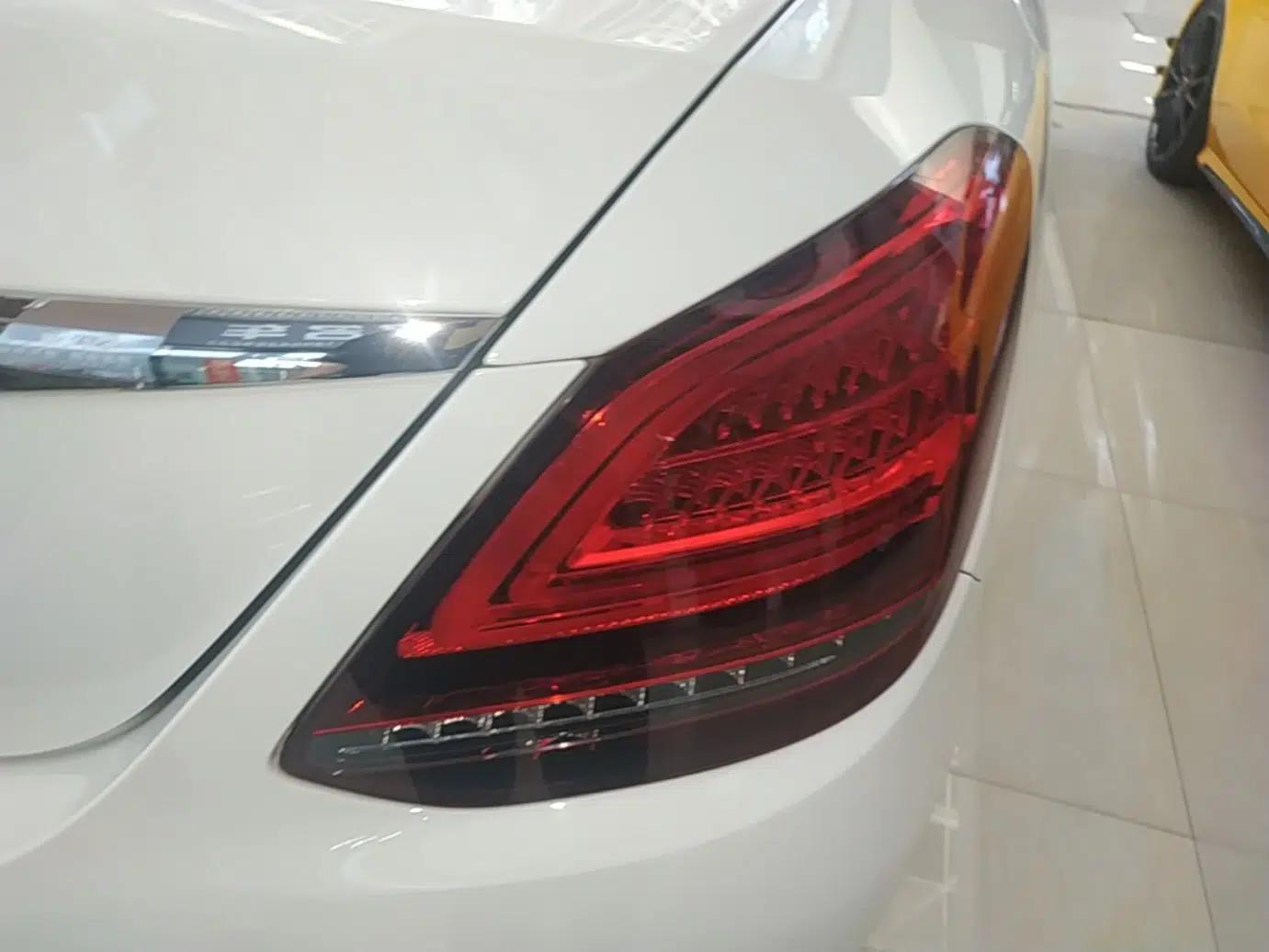 Mercedes-Benz C-Class 2021 C 260 L Sport Edition Star Collection — миниатюра 9