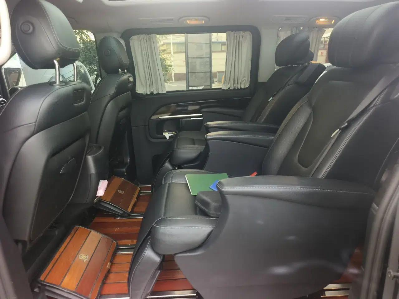 Mercedes-Benz V-Class 2018 V 260 Prestige Edition China V — миниатюра 17