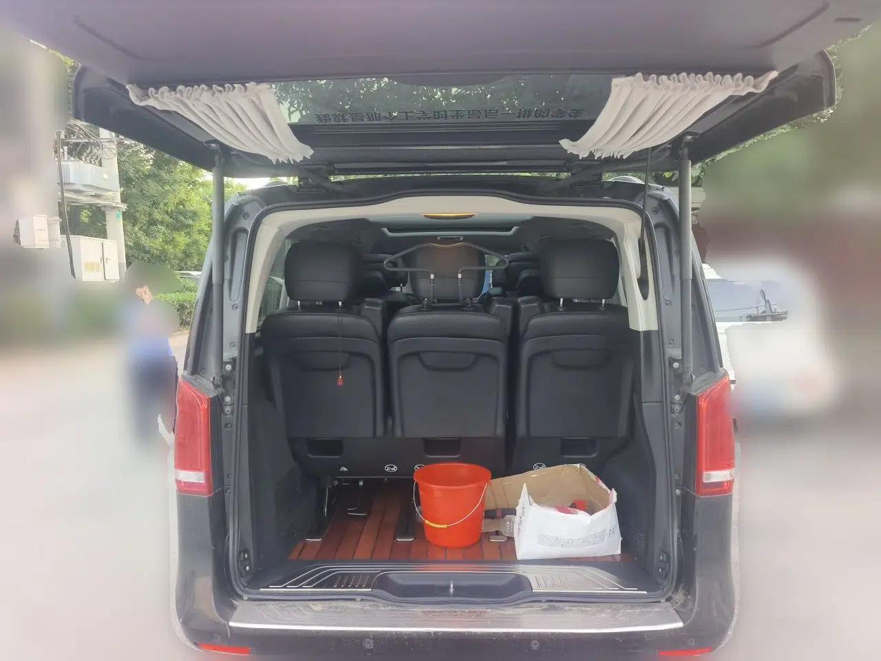 Mercedes-Benz V-Class 2018 V 260 Prestige Edition China V — миниатюра 19