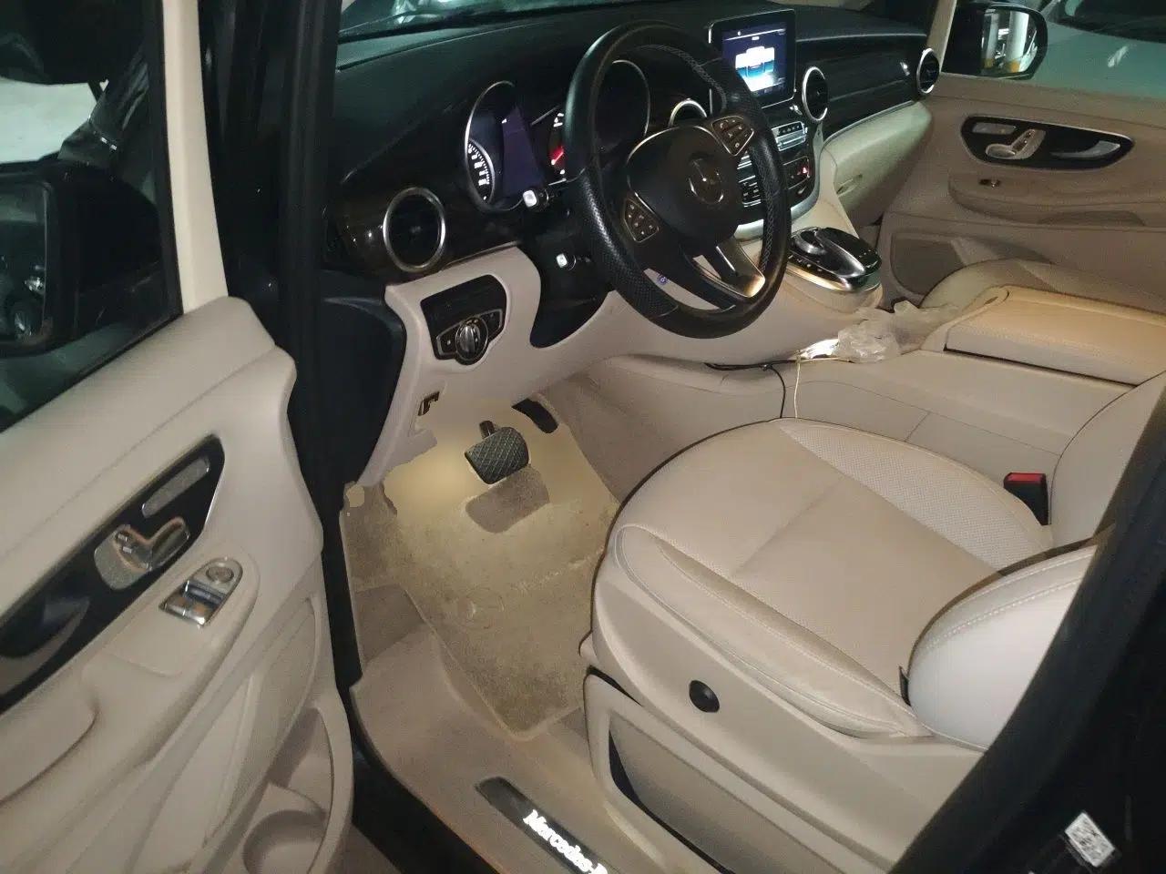 Mercedes-Benz V-Class 2018 V 260 Avantgarde Edition China VI — миниатюра 16
