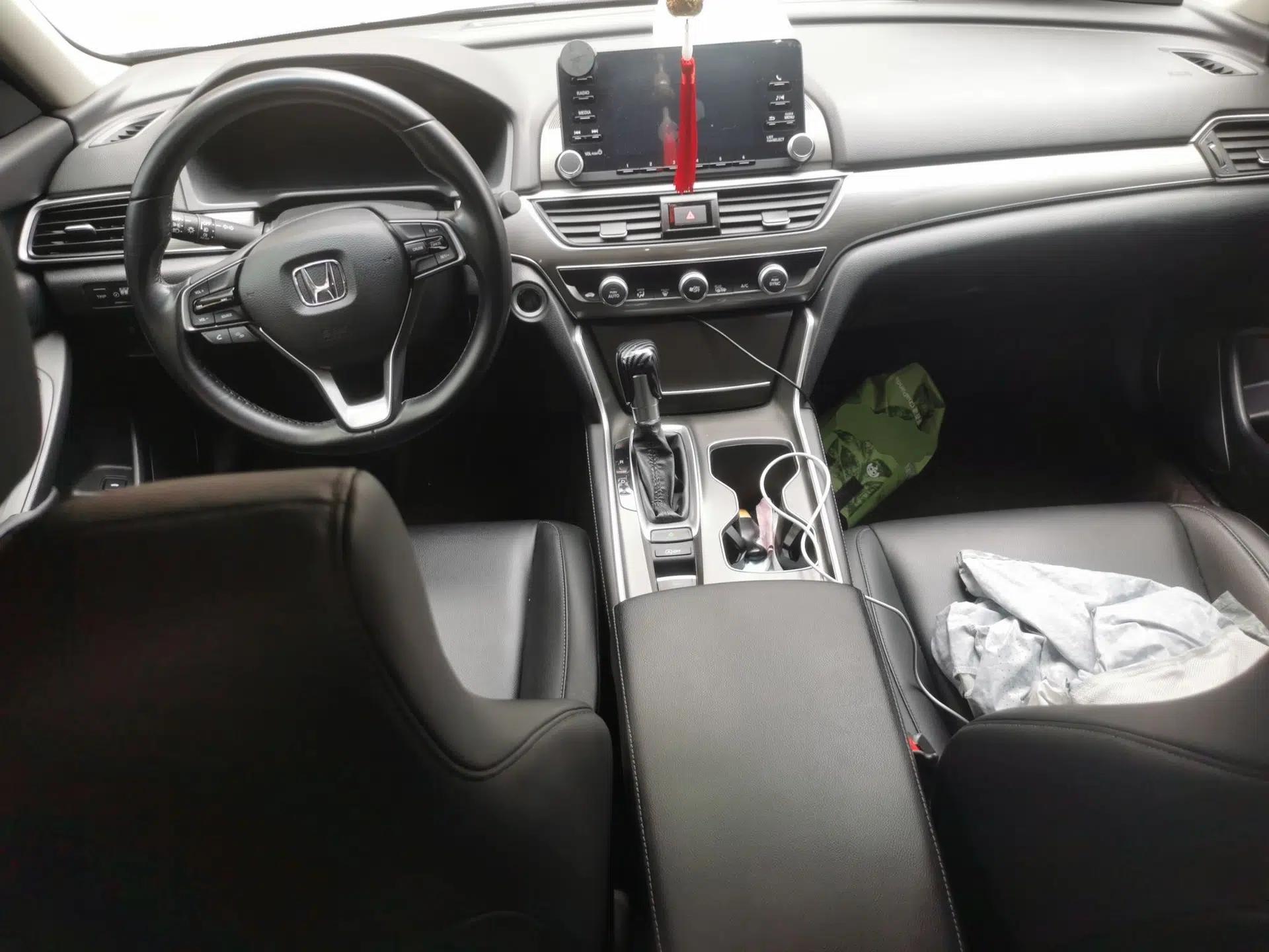 Honda Accord 2018 260TURBO Elite Edition China VI — миниатюра 9