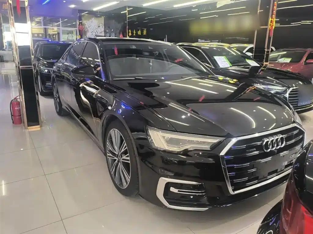 Audi A6L 2023 Facelift 45 TFSI quattro Premium Dynamic Edition — миниатюра 4