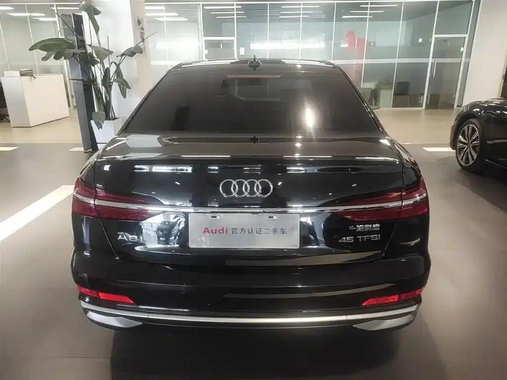 Audi A6L 2023 Facelift 45 TFSI Dynamic Edition — миниатюра 10