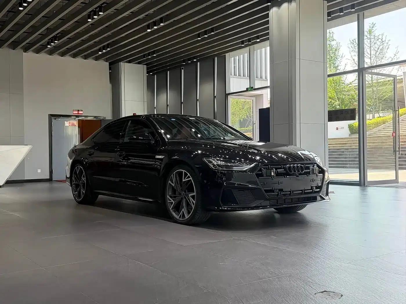 Audi A7L 2024 45 TFSI quattro S-line Black Knight Edition — миниатюра 3