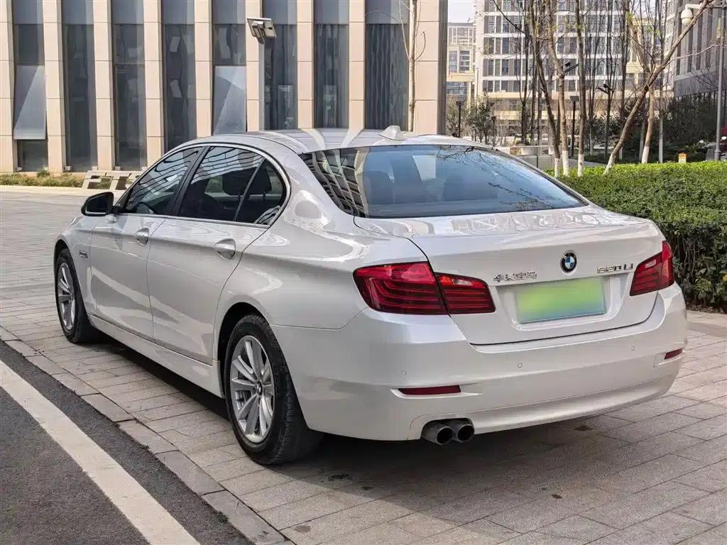 BMW 5 Series 2017 520Li Elegant Edition — миниатюра 5