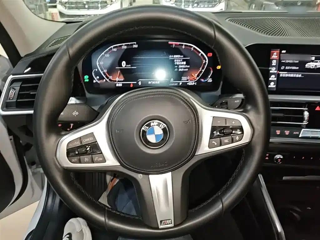 2022 BMW 3 Series 325Li M Sport Package — миниатюра 11