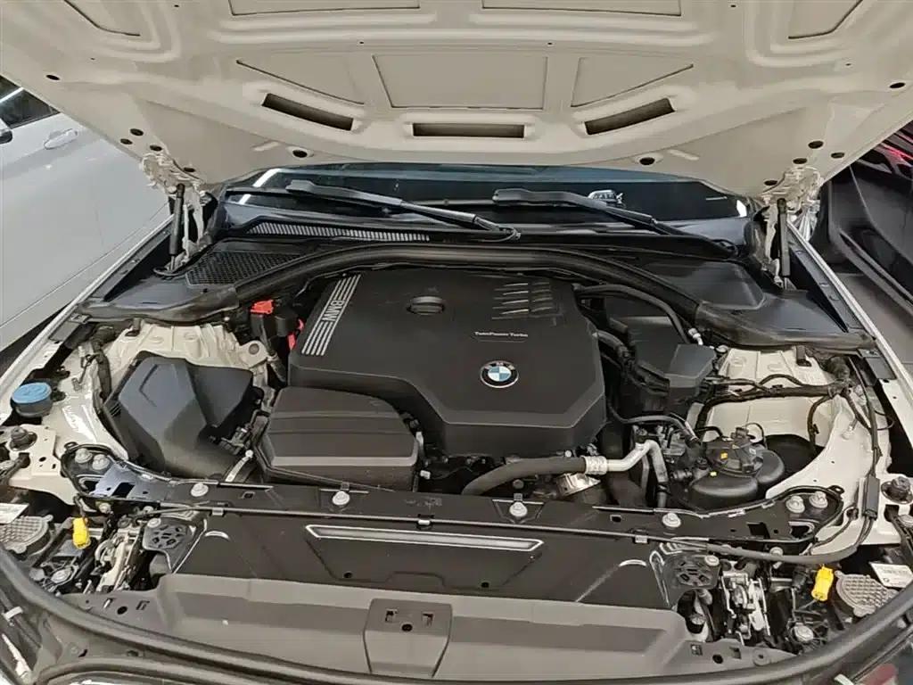 2022 BMW 3 Series 325Li M Sport Package — миниатюра 20