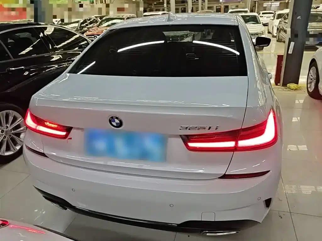 2022 BMW 3 Series 325Li M Sport Package — миниатюра 6