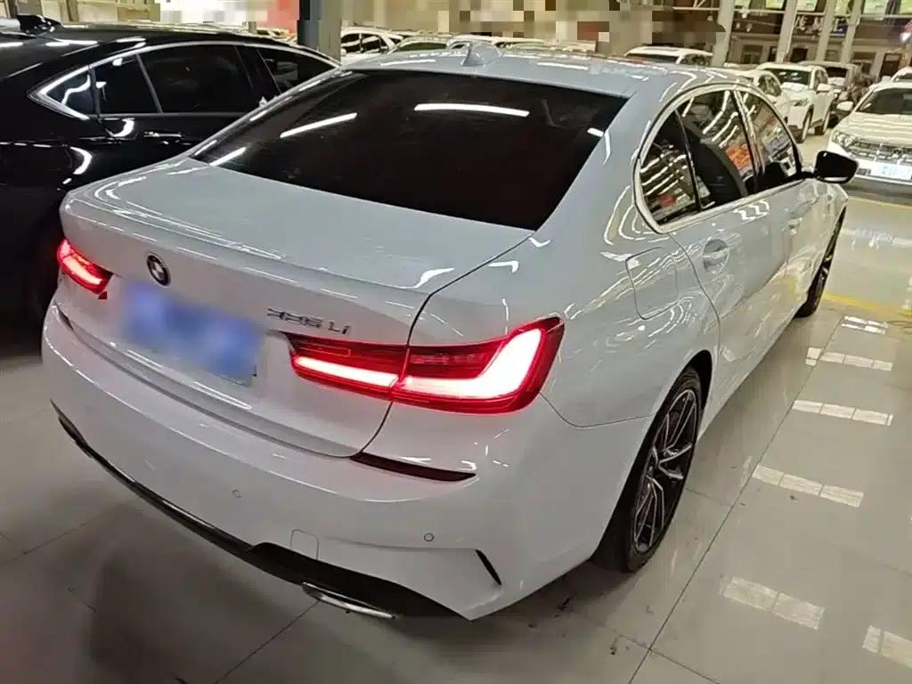 2022 BMW 3 Series 325Li M Sport Package — миниатюра 7