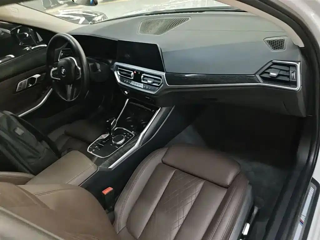 2022 BMW 3 Series 325Li M Sport Package — миниатюра 10