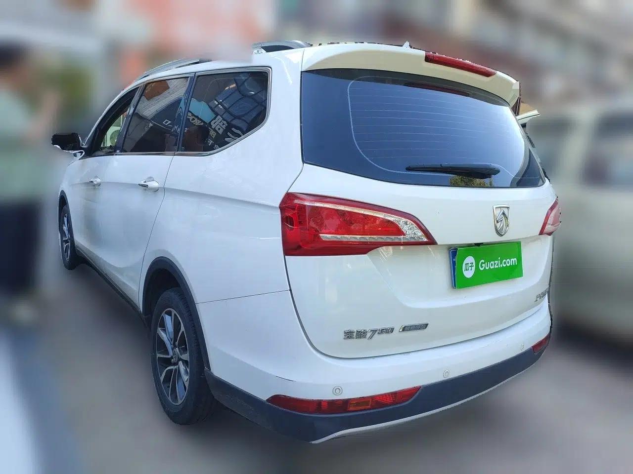 Baojun 730 2017 1.8L iAMT Prestige Version 7 Seats — миниатюра 4