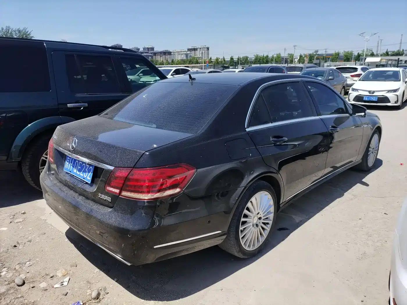 2015 Mercedes-Benz E-Class Facelift E 200 L — миниатюра 3