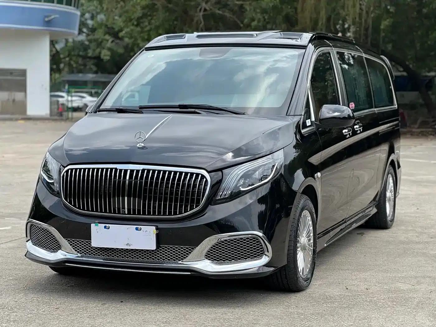 2023 Nissan Vito 2.0T Business Edition 7-seater — миниатюра 1