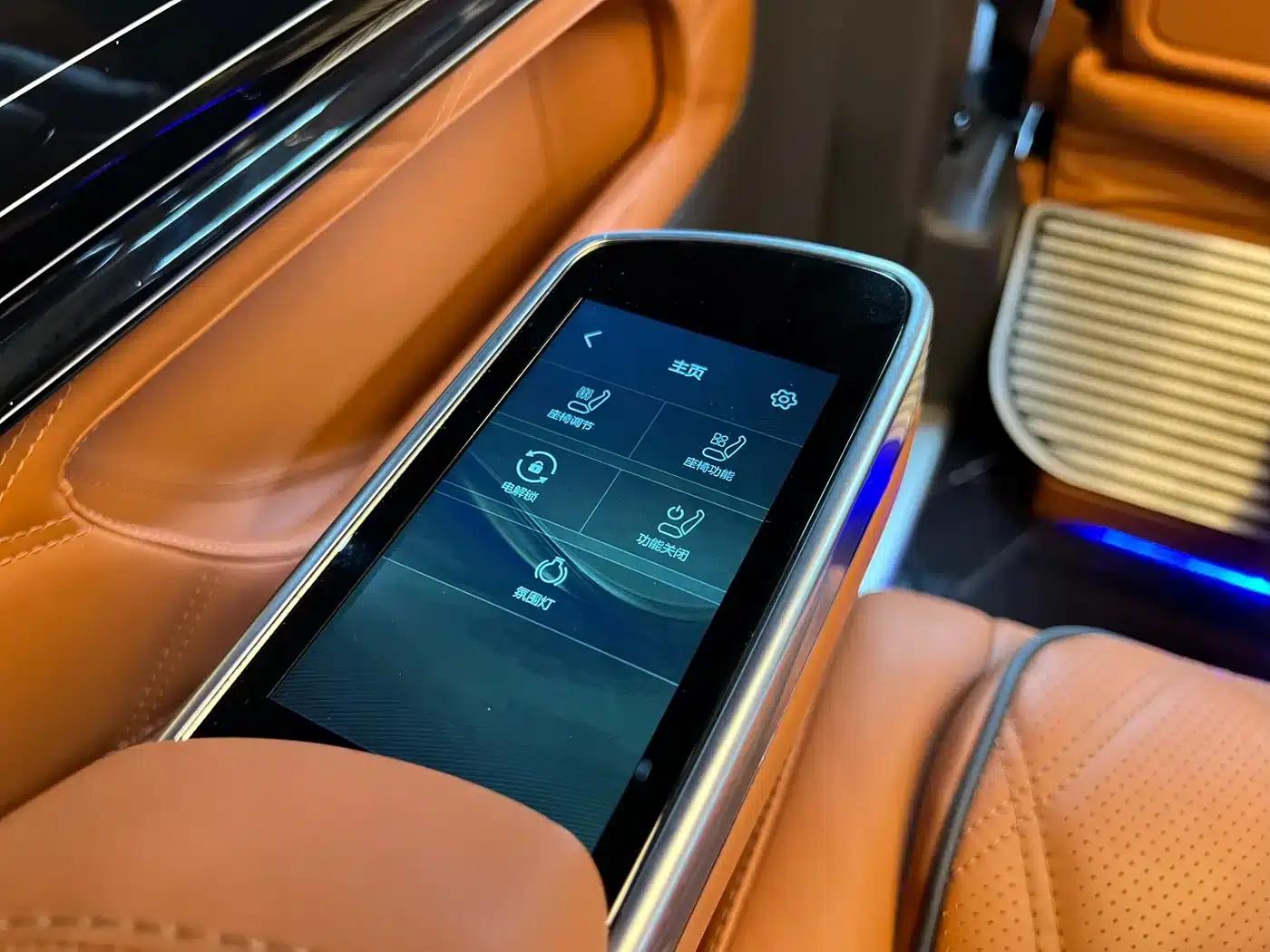 2023 Nissan Vito 2.0T Business Edition 7-seater — миниатюра 15