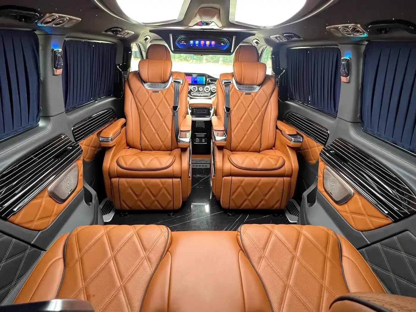2023 Nissan Vito 2.0T Business Edition 7-seater — миниатюра 18