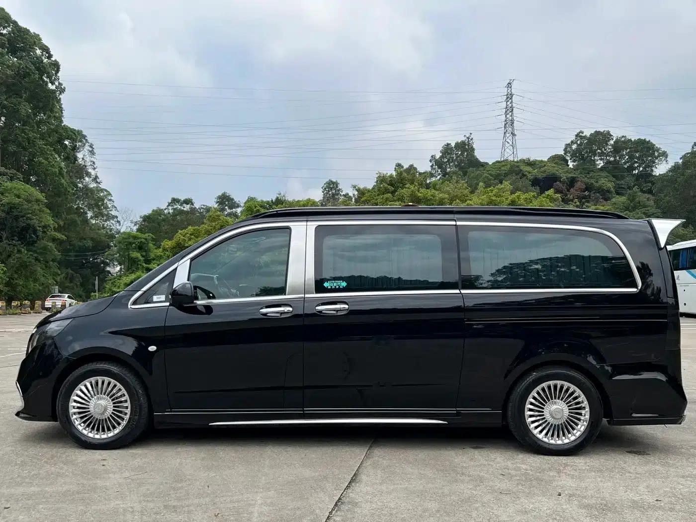 2023 Nissan Vito 2.0T Business Edition 7-seater — миниатюра 27