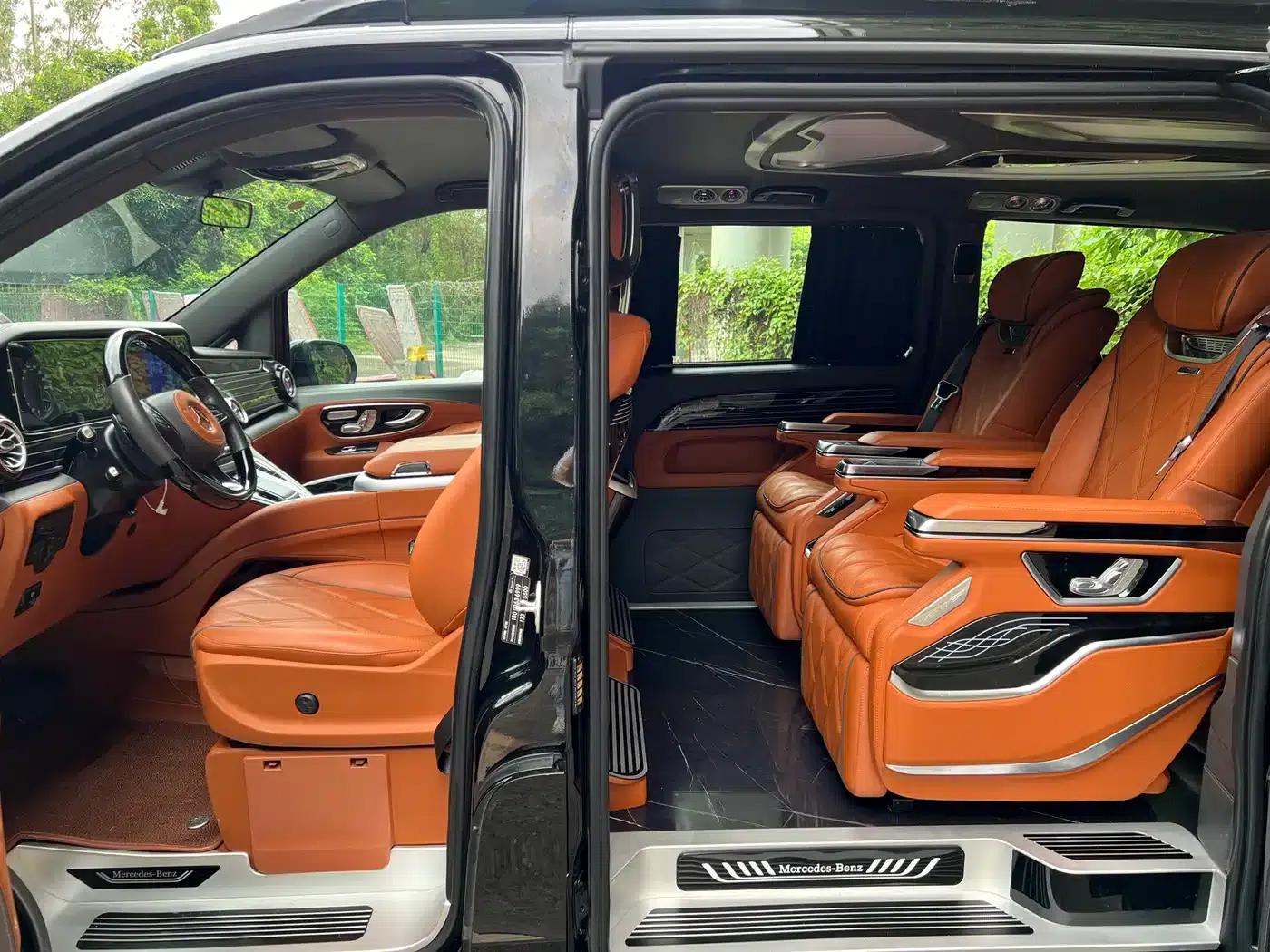 2023 Nissan Vito 2.0T Business Edition 7-seater — миниатюра 8