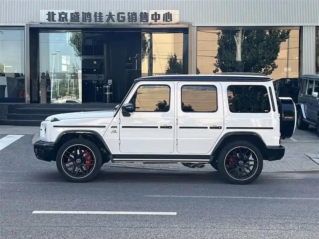 2022 Mercedes-Benz G-Class G 500 — миниатюра 2