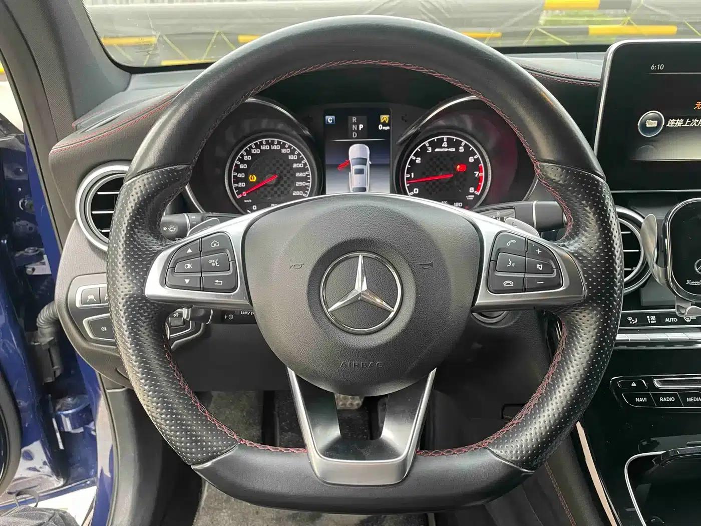 Mercedes-Benz GLC Coupe AMG 2017 AMG GLC 43 4MATIC Coupe SUV — миниатюра 11