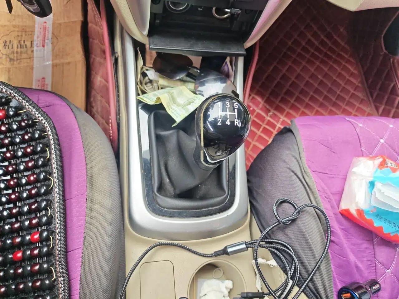 CHANGAN Eado 2014 1.6L Manual Luxury Model — миниатюра 14