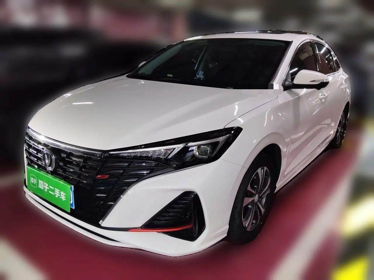 CHANGAN Eado 2023 Changan Edition PLUS Blue Whale NE 1.4T GDI DCT Prestige Version — миниатюра 1