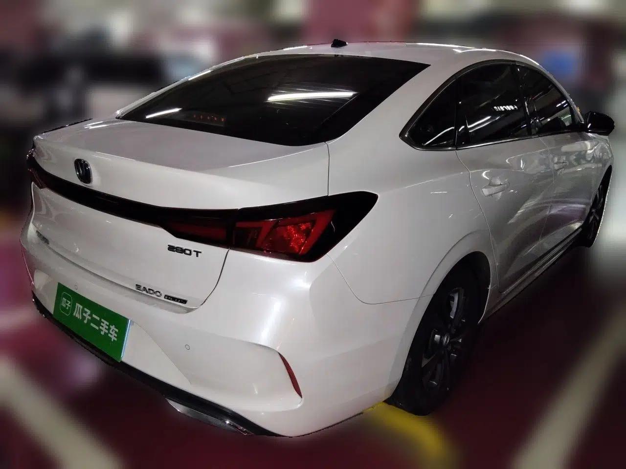 CHANGAN Eado 2023 Changan Edition PLUS Blue Whale NE 1.4T GDI DCT Prestige Version — миниатюра 6