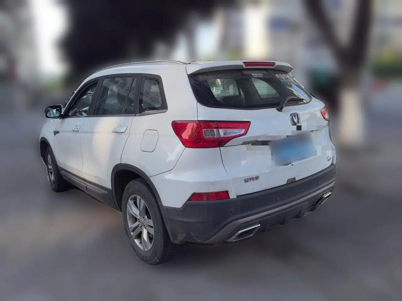 CHANGAN CS75 2017 Shangkui Edition 1.5T Automatic Fengxiang Model — миниатюра 4