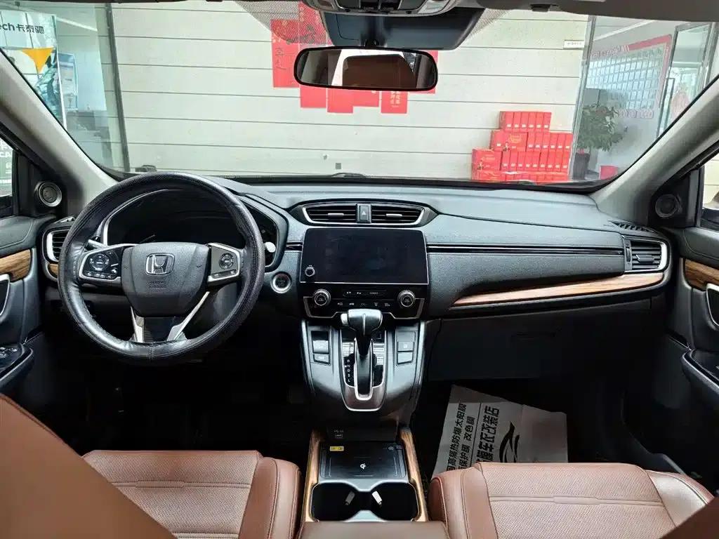 Honda CR-V 2021 240TURBO CVT 2WD Fashion Edition — миниатюра 11